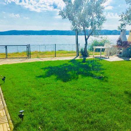 Camping Bepo Villa Sveti Filip i Jakov Exterior foto