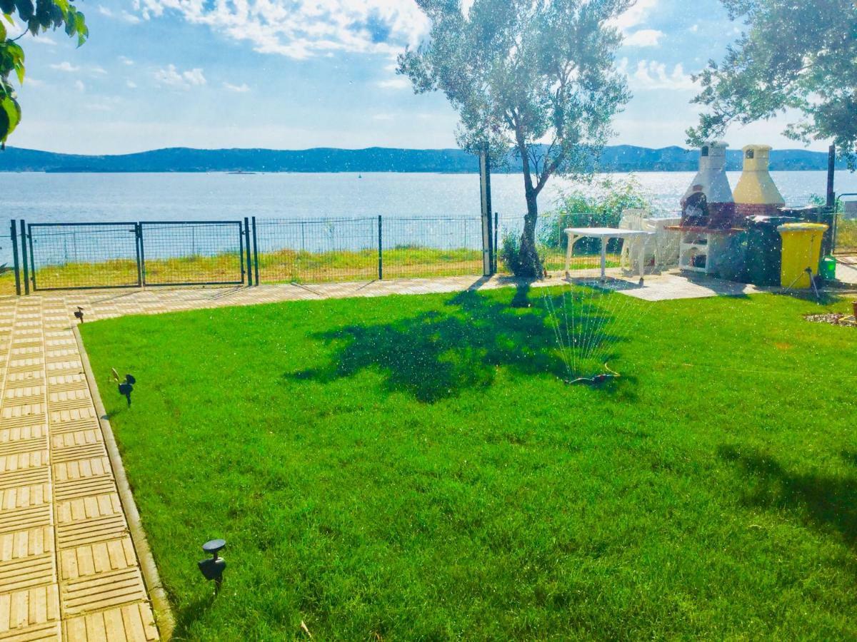 Camping Bepo Villa Sveti Filip i Jakov Exterior foto